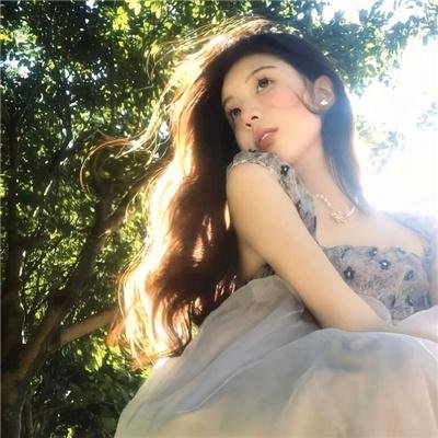 春色无边满杏林